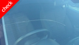 自動車 フロント ガラス 交換 修理 作業